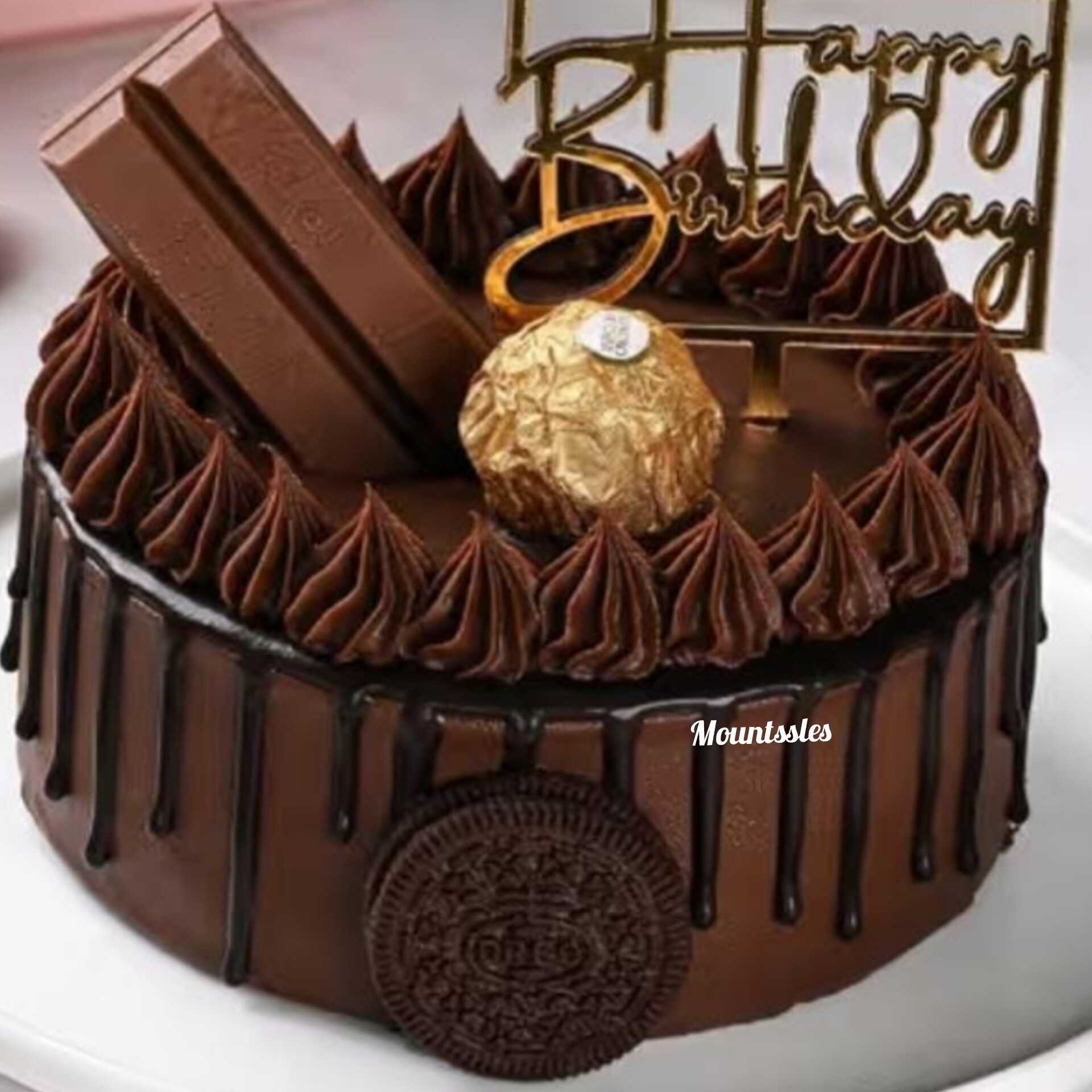 Premium RED N White Velvet Cake